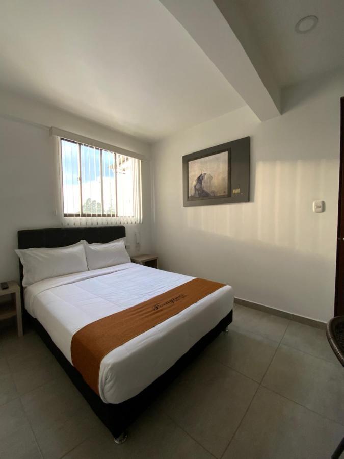 Perugino'S Hotel Galeria Popayan Exterior photo